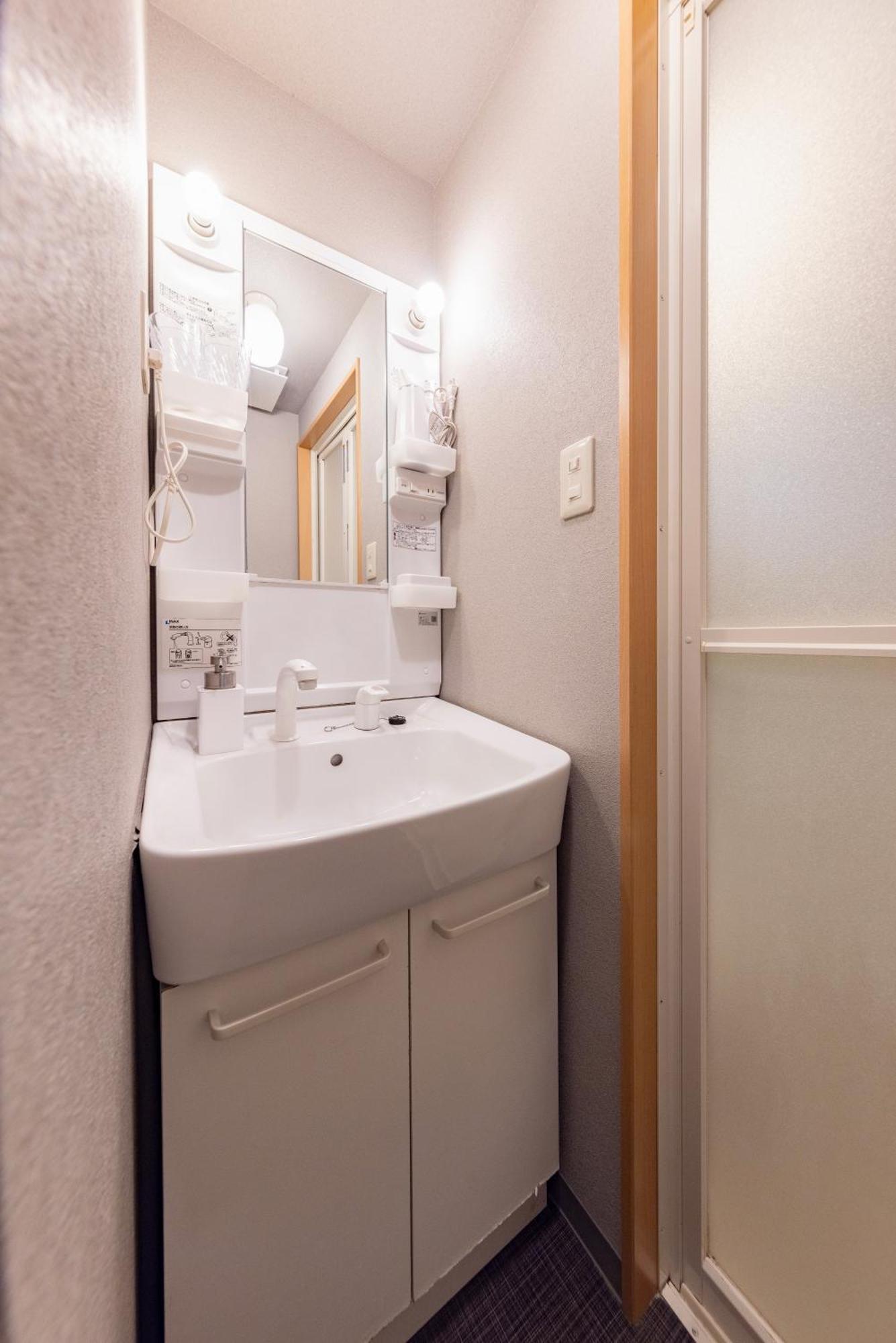 Ritz Place Nishikujo Osaka Exteriör bild